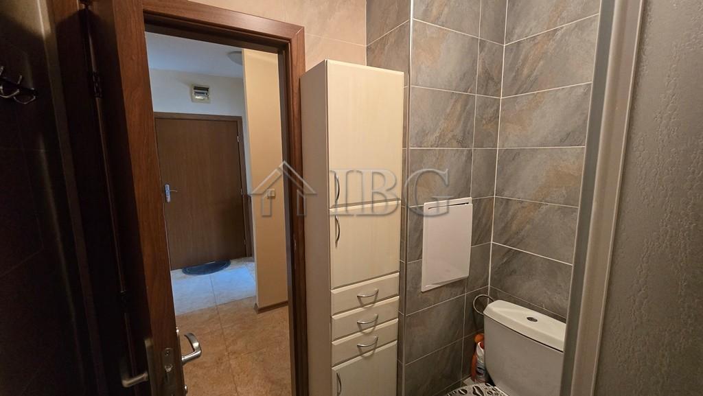 Two-Bedroom Apartment in Elite 4 Complex, Sunny Beach — photo 11 of 17