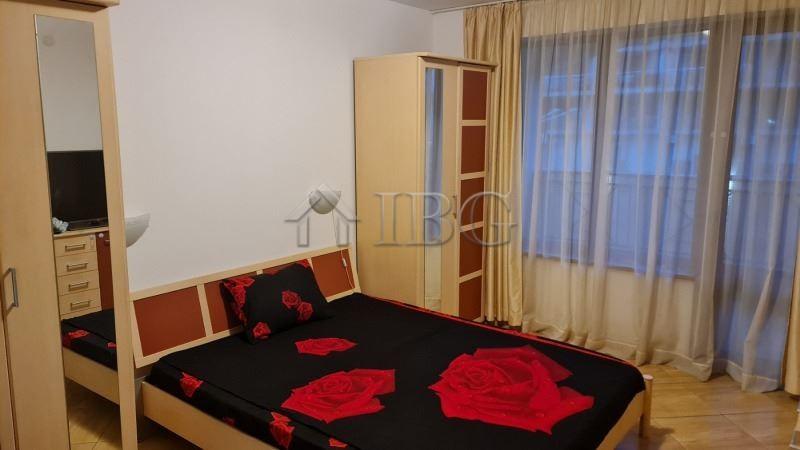 Two-Bedroom Apartment in Golden Dreams, Sunny Beach — photo 12 of 16