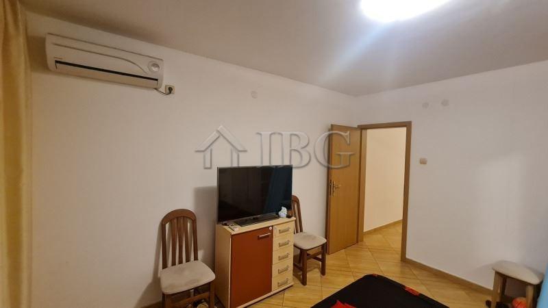 Two-Bedroom Apartment in Golden Dreams, Sunny Beach — photo 7 of 16