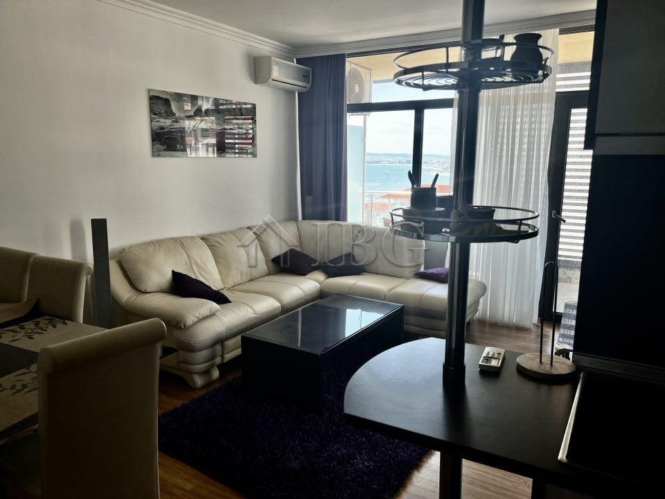 2-Bedroom Apartment with Sea View in Dolce Vita 2, Sveti Vlas — photo 9 of 19