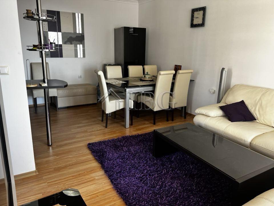 2-Bedroom Apartment with Sea View in Dolce Vita 2, Sveti Vlas — photo 10 of 19