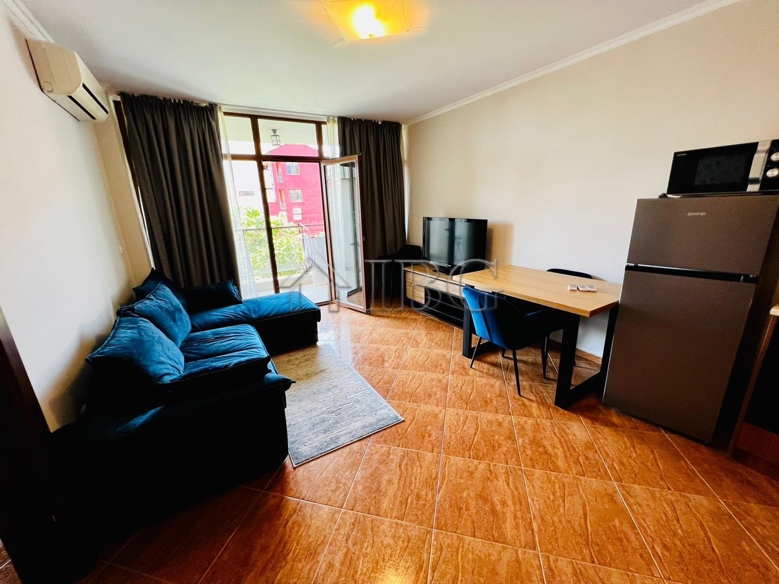 Spacious 2-Bedroom Apartment in Helios Complex, Sveti Vlas — main photo