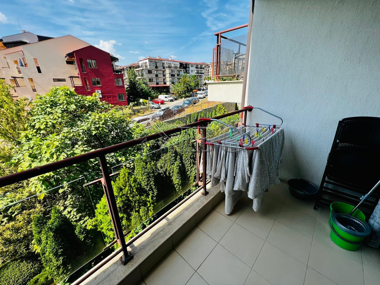 Spacious 2-Bedroom Apartment in Helios Complex, Sveti Vlas — photo 5 of 12