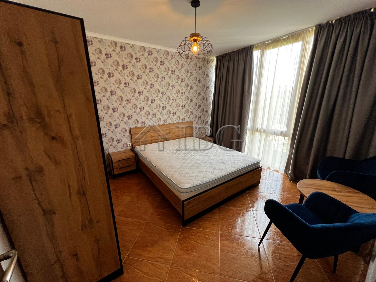 Spacious 2-Bedroom Apartment in Helios Complex, Sveti Vlas — photo 3