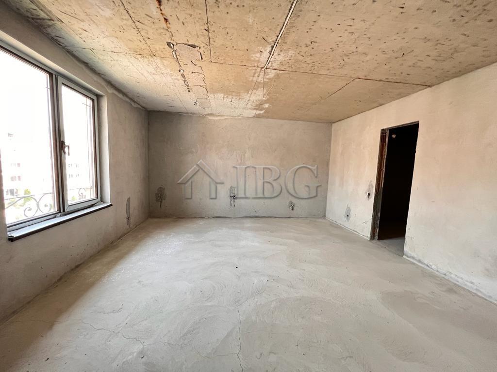 3 Bedroom Apartment on Three Levels with Panoramic Sea Views in Arthur Complex, Sveti Vlas — photo 12 of 20