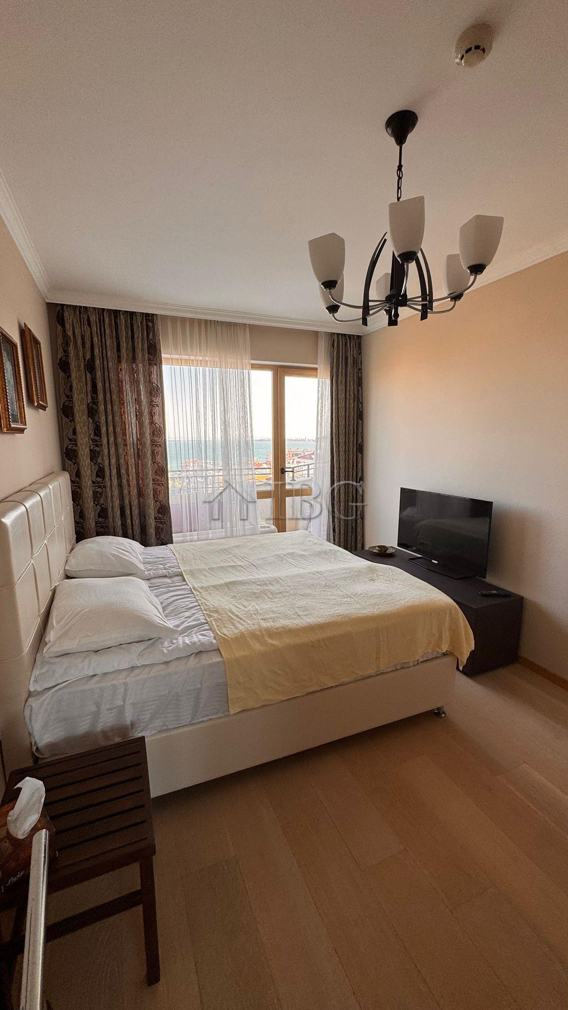 Two-Bedroom Apartment with Sea & Mountain View in Villa Florence, Sveti Vlas — photo 14 of 19