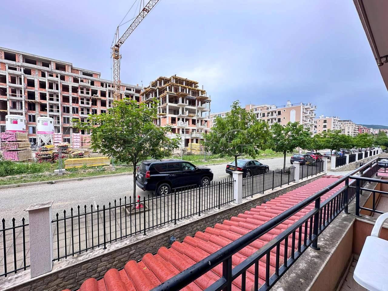 One-Bedroom Apartment in Star Dreams Complex, Sveti Vlas — photo 4