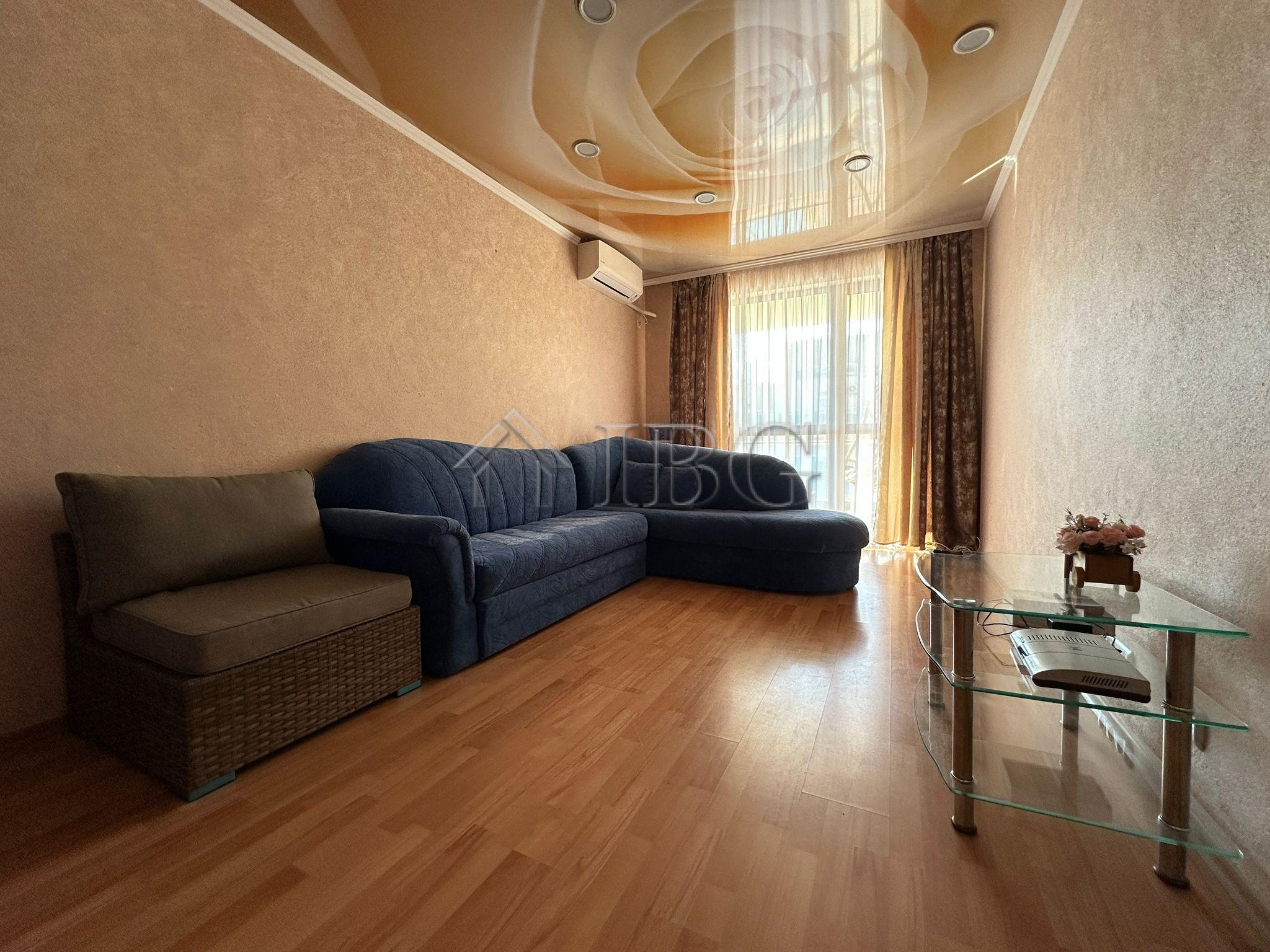 Two-Bedroom Apartment in Star Fish Complex, Sveti Vlas — photo 23 of 24