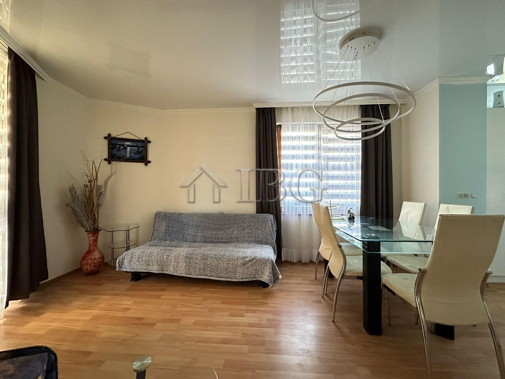 Two-Bedroom Apartment in Star Fish Complex, Sveti Vlas — photo 14 of 24