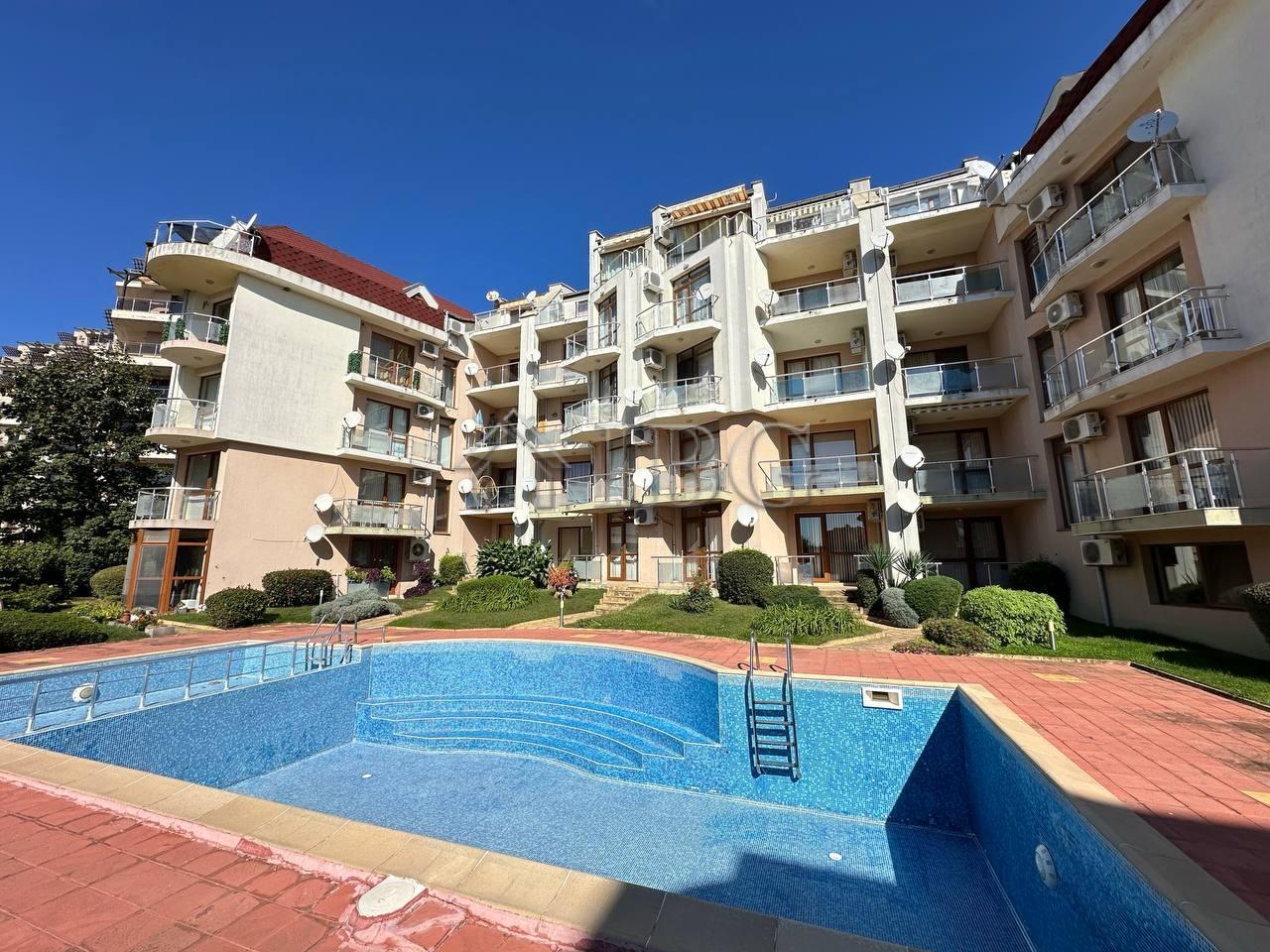 Two-Bedroom Apartment in Star Fish Complex, Sveti Vlas — photo 7 of 24