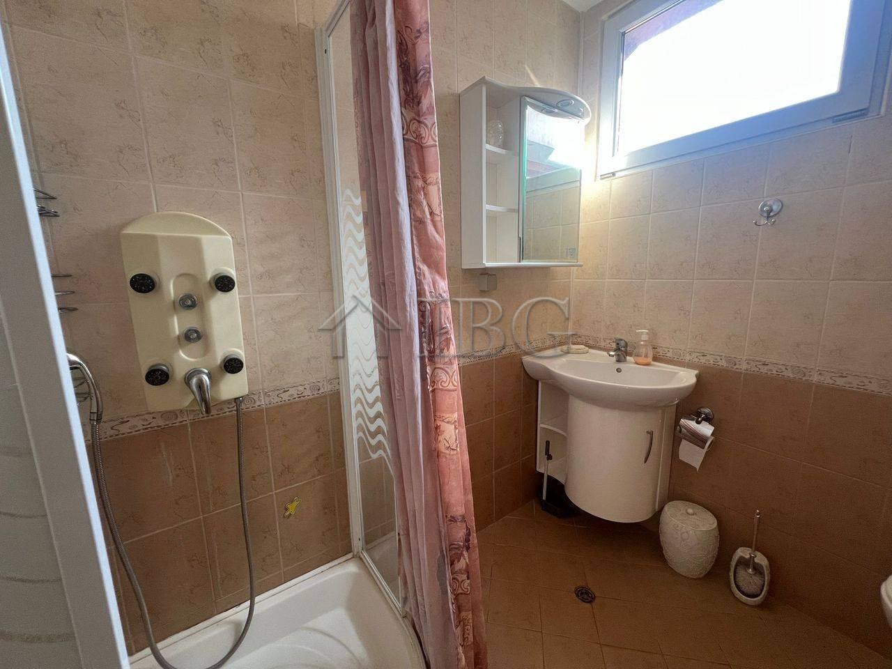 Spacious One-Bedroom Apartment in Pirop City, Sunny Beach — photo 15 of 21
