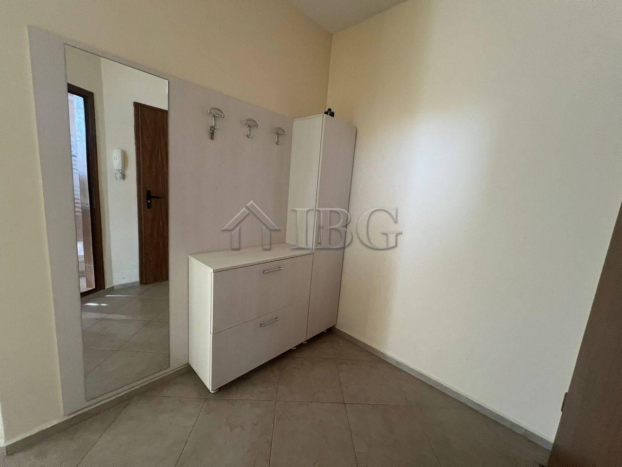 Spacious One-Bedroom Apartment in Pirop City, Sunny Beach — photo 14 of 21