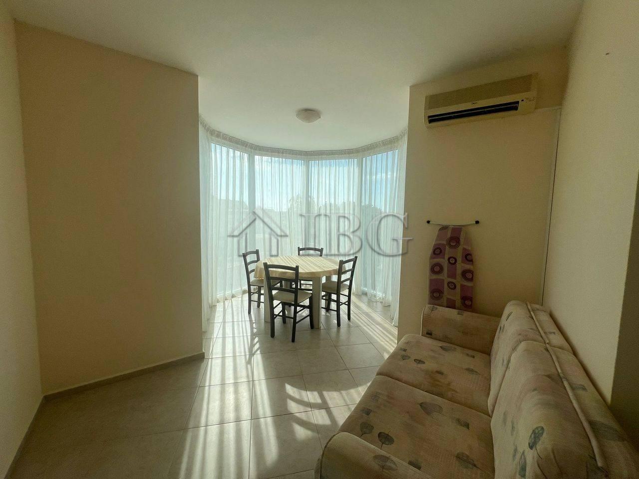 Spacious One-Bedroom Apartment in Pirop City, Sunny Beach — photo 9 of 21