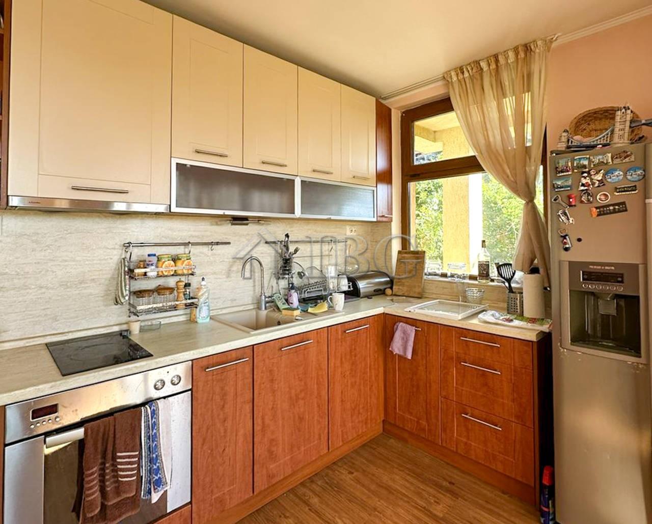 Spacious Three-Storey House with Mountain Views in Banevo, Burgas — photo 21 of 25