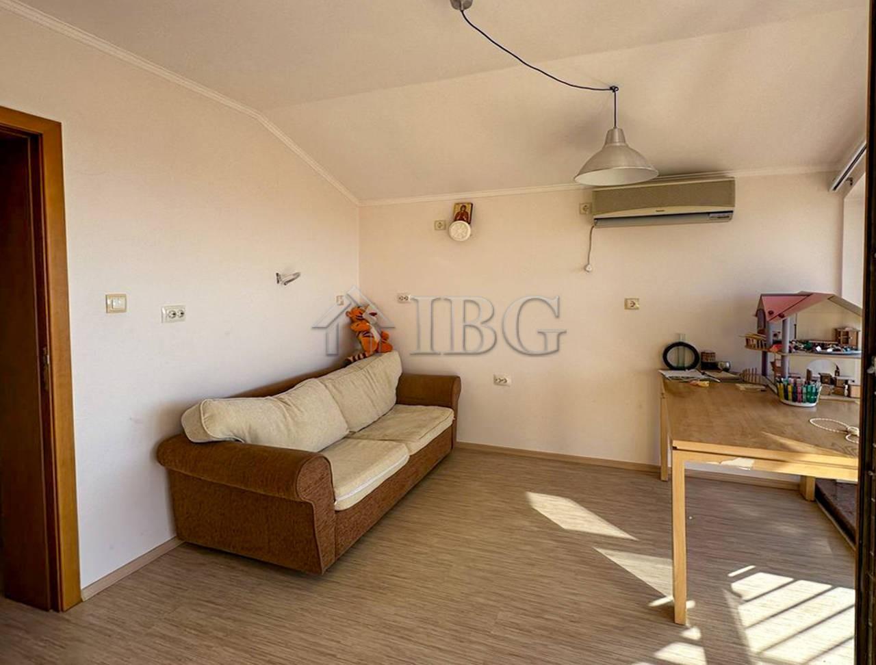 Spacious Three-Storey House with Mountain Views in Banevo, Burgas — photo 24 of 25