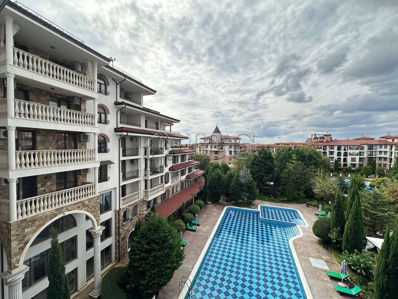 Luxury Two-Bedroom Apartment in Esteban Complex, Nessebar — photo 6 of 25