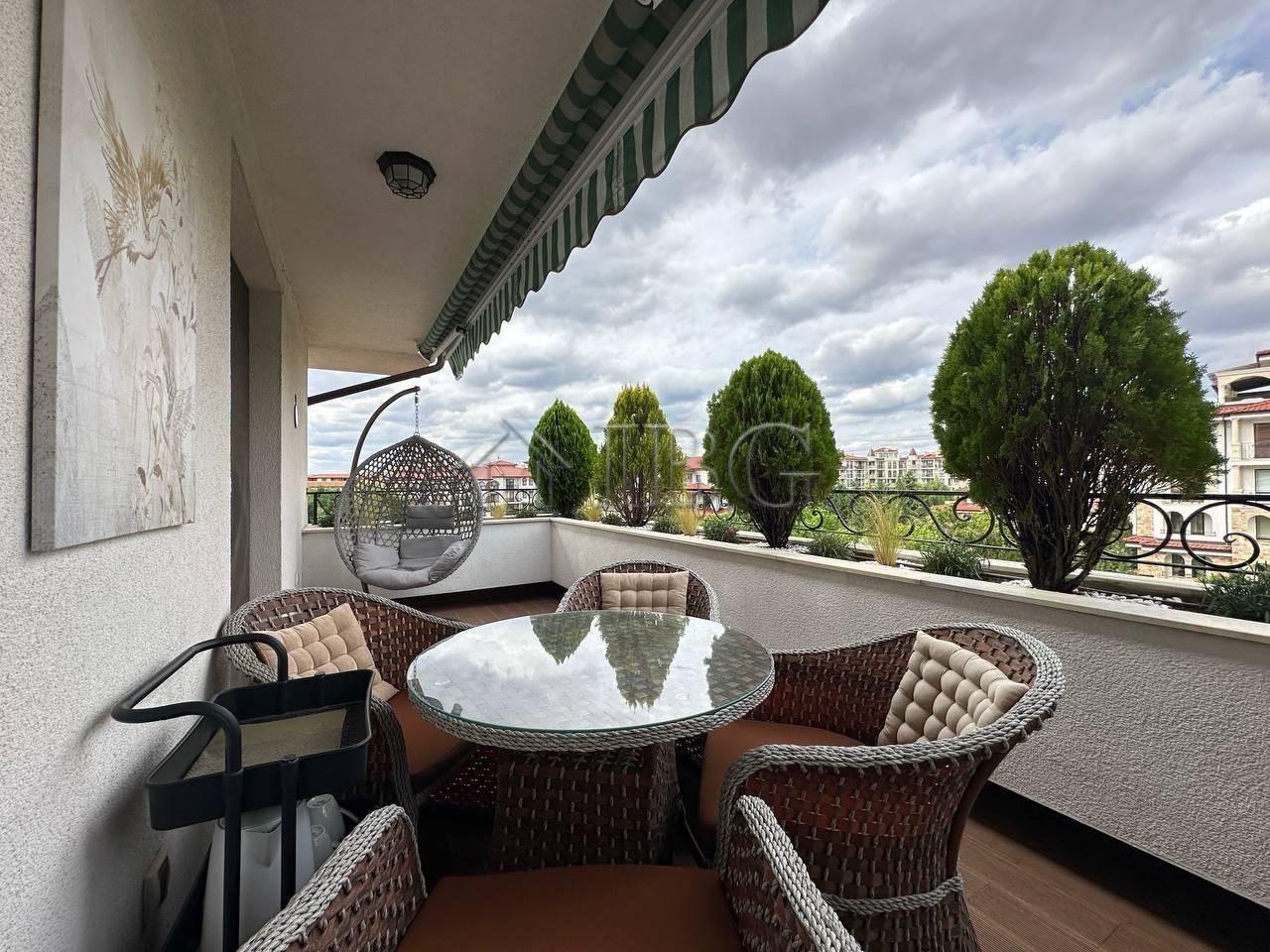 Luxury Two-Bedroom Apartment in Esteban Complex, Nessebar — photo 8 of 25