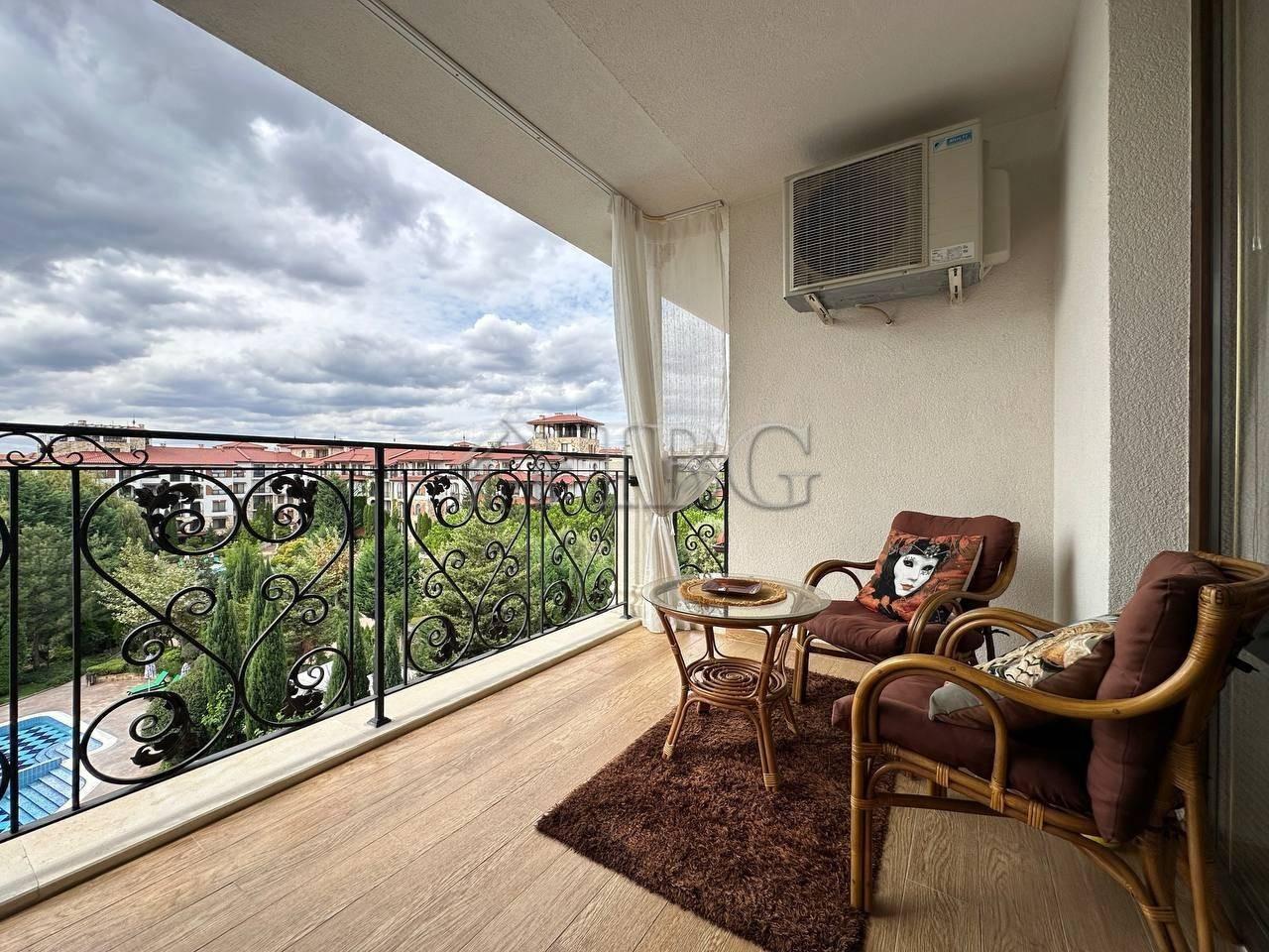 Luxury Two-Bedroom Apartment in Esteban Complex, Nessebar — photo 5 of 25