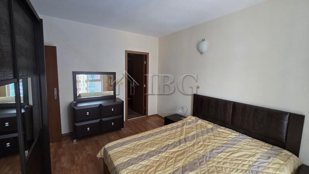 Two-Bedroom Apartment in Elite 4 Complex, Sunny Beach — photo 8 of 17