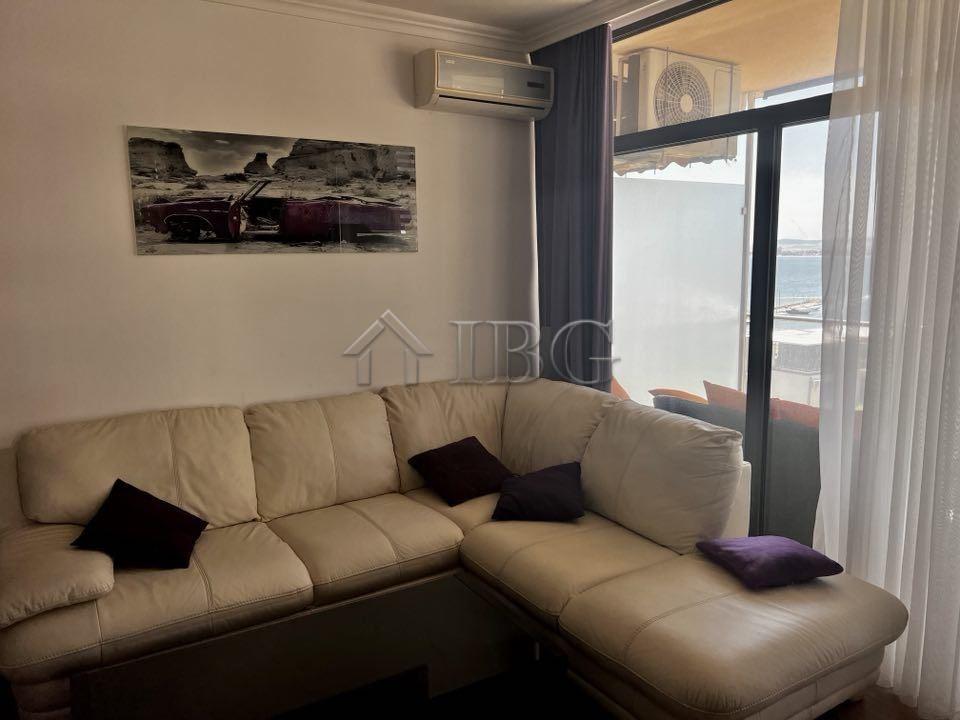 2-Bedroom Apartment with Sea View in Dolce Vita 2, Sveti Vlas — photo 11 of 19