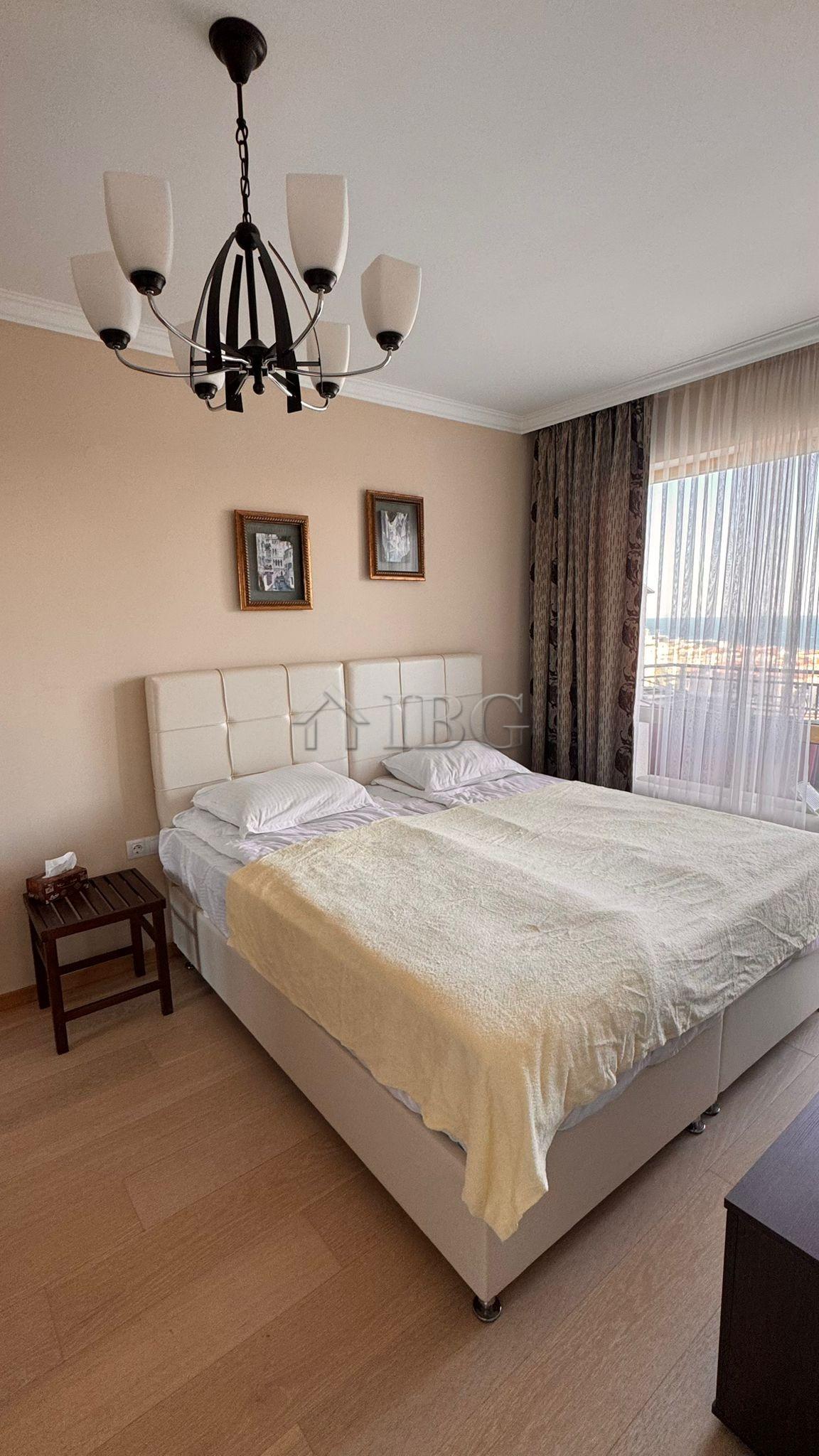 Two-Bedroom Apartment with Sea & Mountain View in Villa Florence, Sveti Vlas — photo 13 of 19