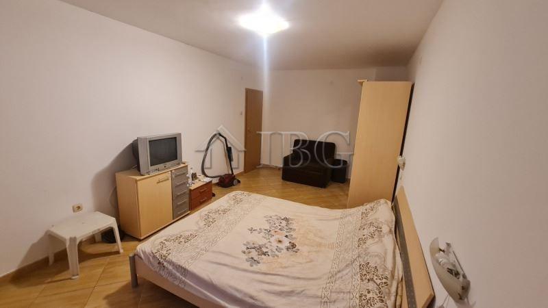 Two-Bedroom Apartment in Golden Dreams, Sunny Beach — photo 9 of 16