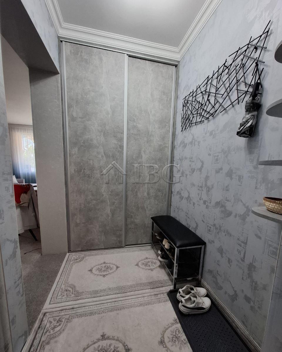 One-Bedroom Apartment in VIP Vision Complex, Sunny Beach — photo 15 of 18