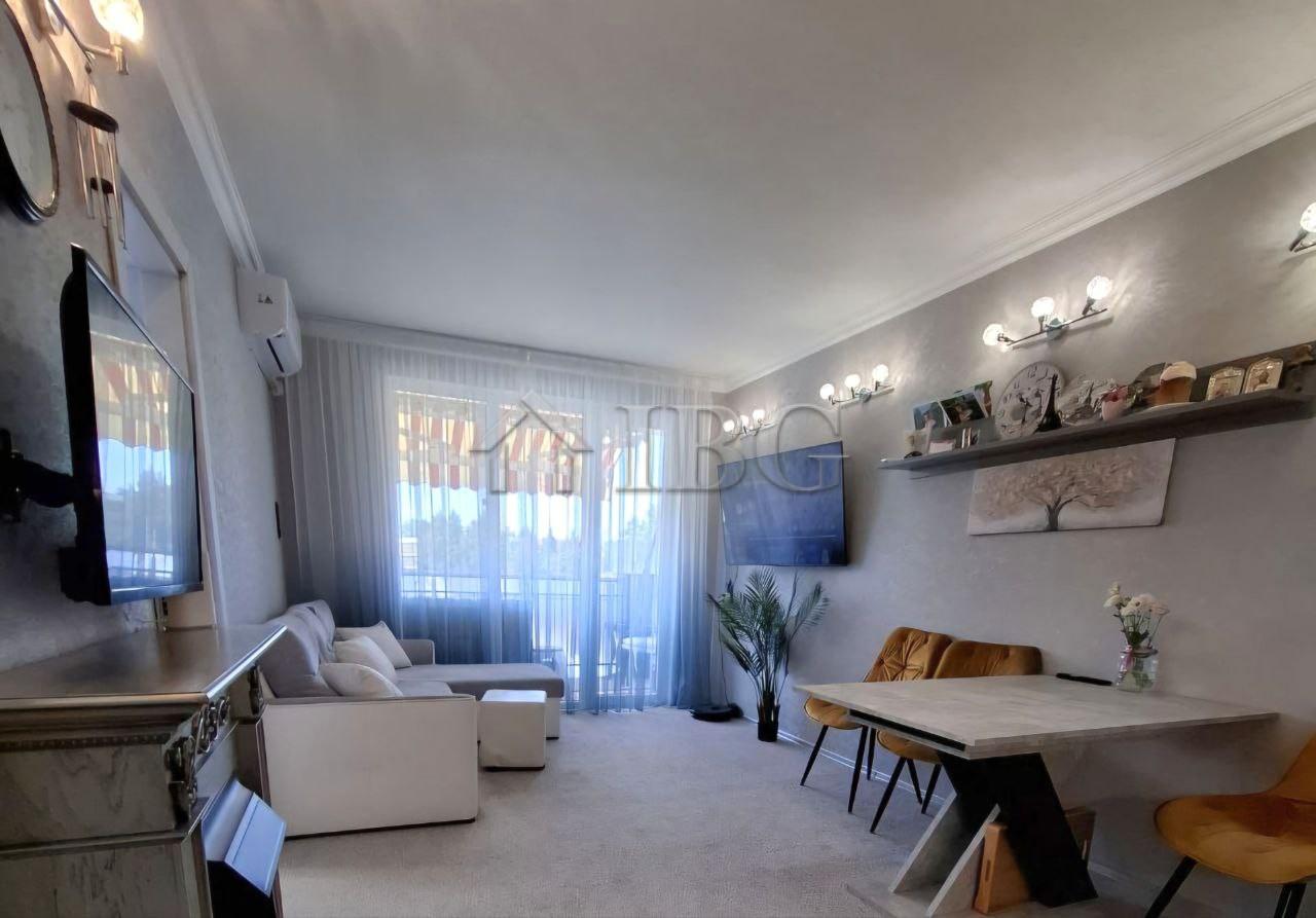 One-Bedroom Apartment in VIP Vision Complex, Sunny Beach — photo 4 of 18