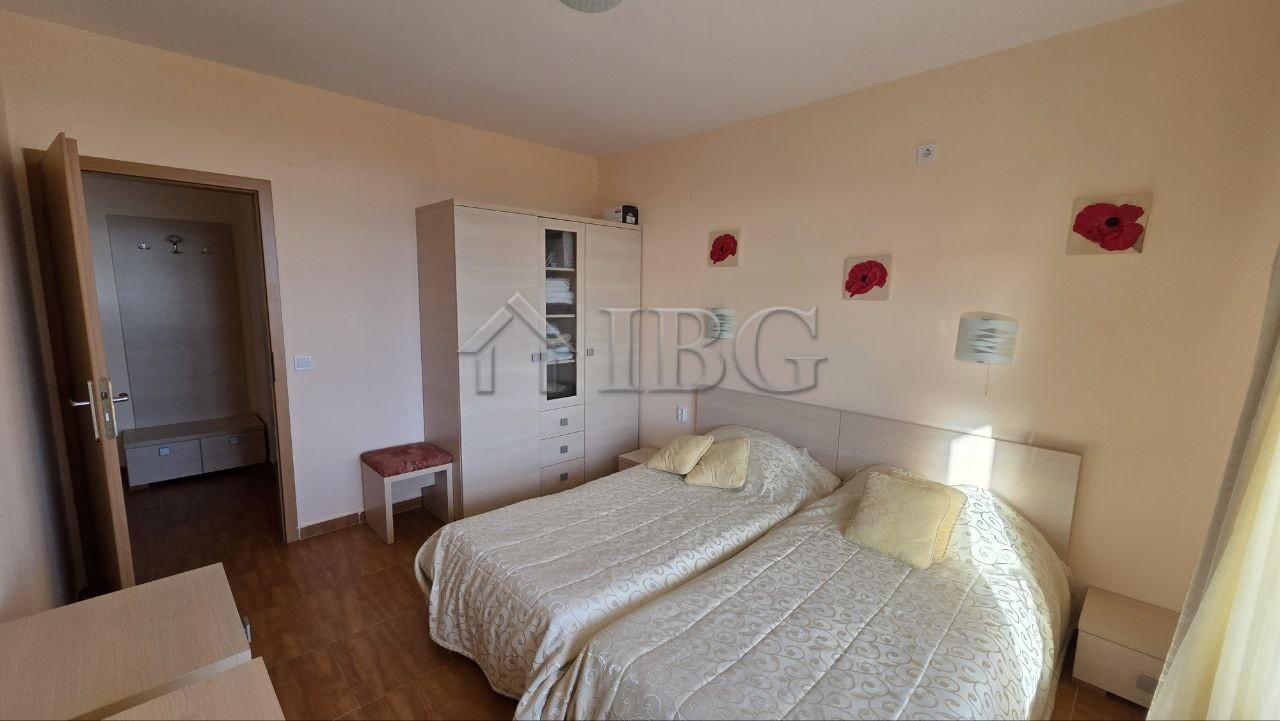 One-Bedroom Apartment in Panorama Dreams, Sveti Vlas - 2nd Line to the Sea — photo 12 of 14