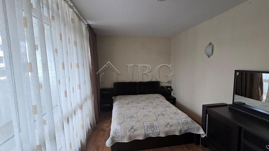 Two-Bedroom Apartment in Elite 4 Complex, Sunny Beach — photo 7 of 17