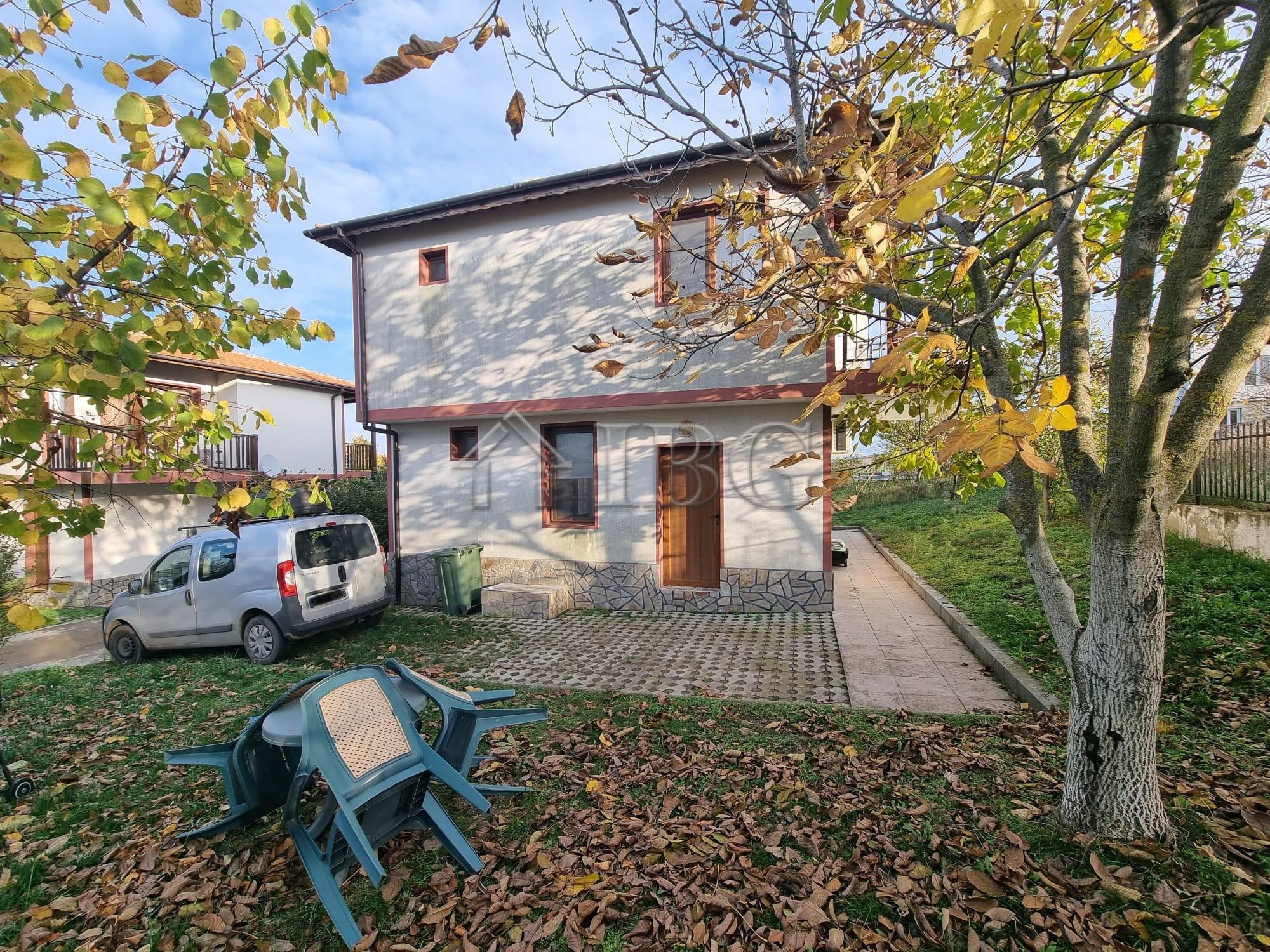 Two-story house in the village of Aleksandrovo, Burgas Region — photo 14 of 25