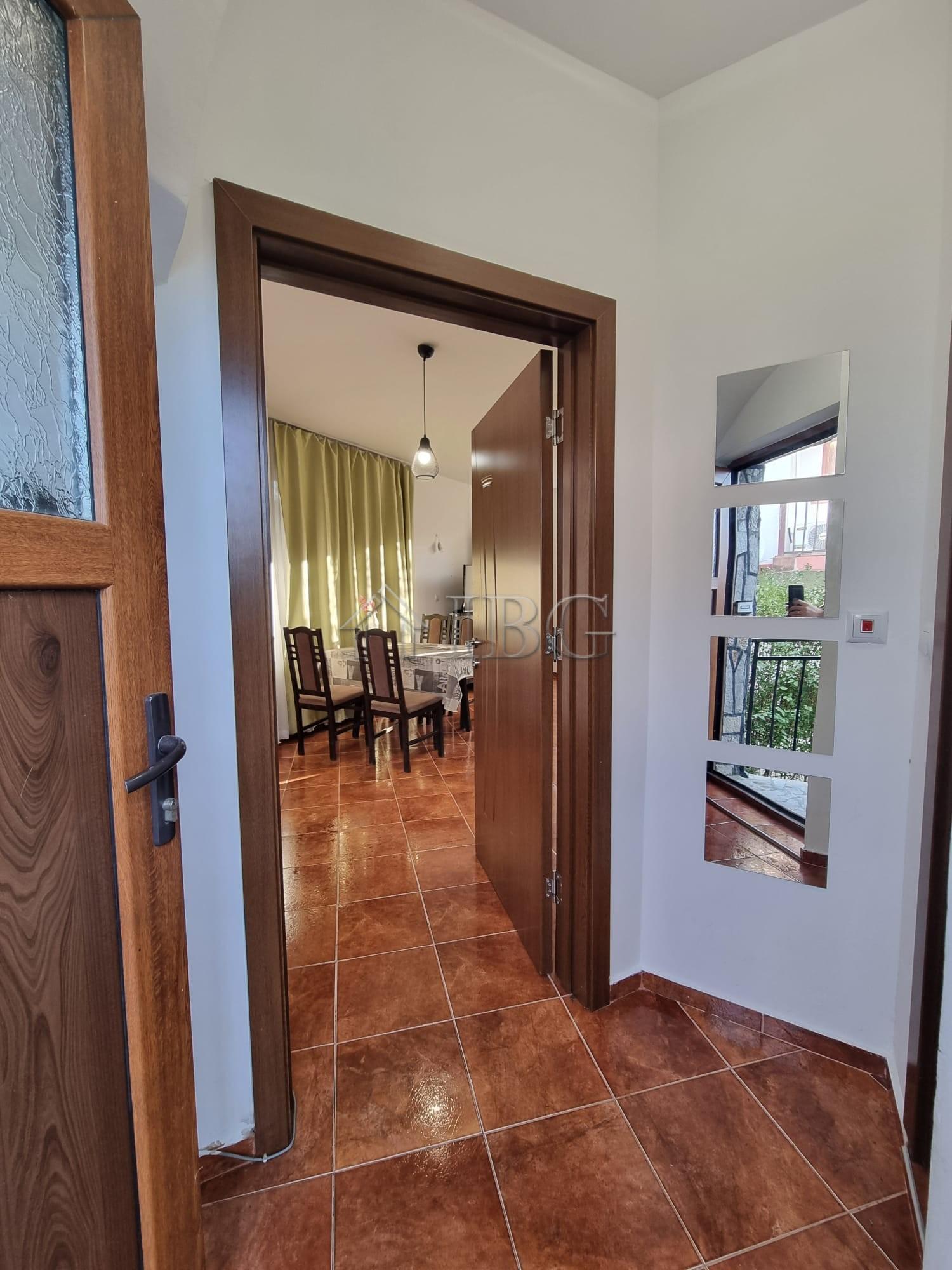 Two-story house in the village of Aleksandrovo, Burgas Region — photo 20 of 25