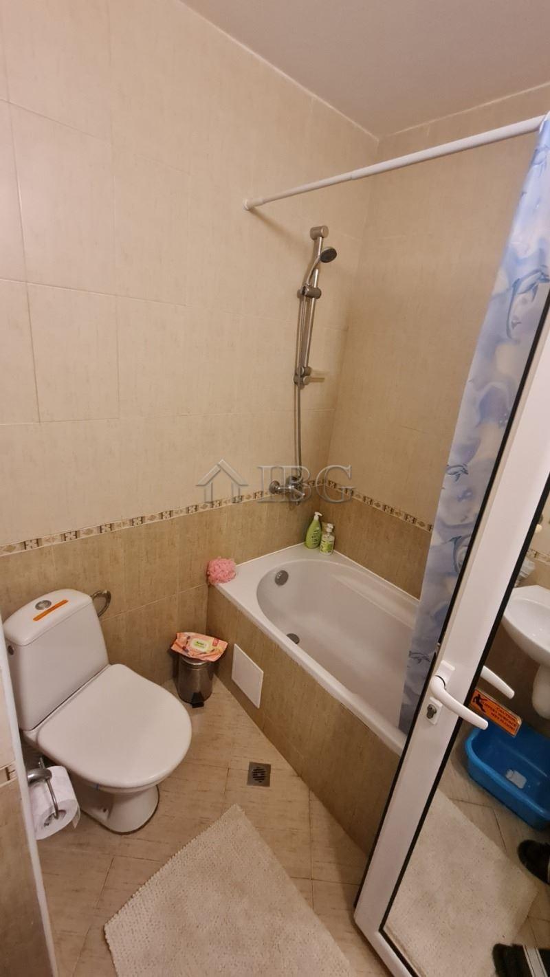 Two-Bedroom Apartment in Golden Dreams, Sunny Beach — photo 15 of 16