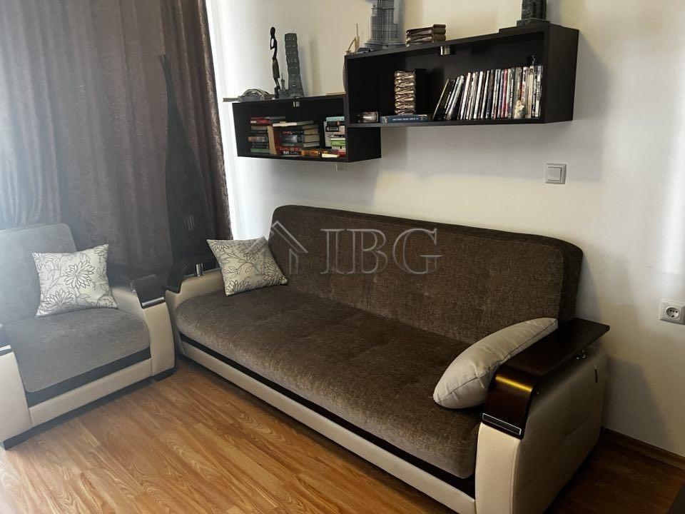 2-Bedroom Apartment with Sea View in Dolce Vita 2, Sveti Vlas — photo 17 of 19