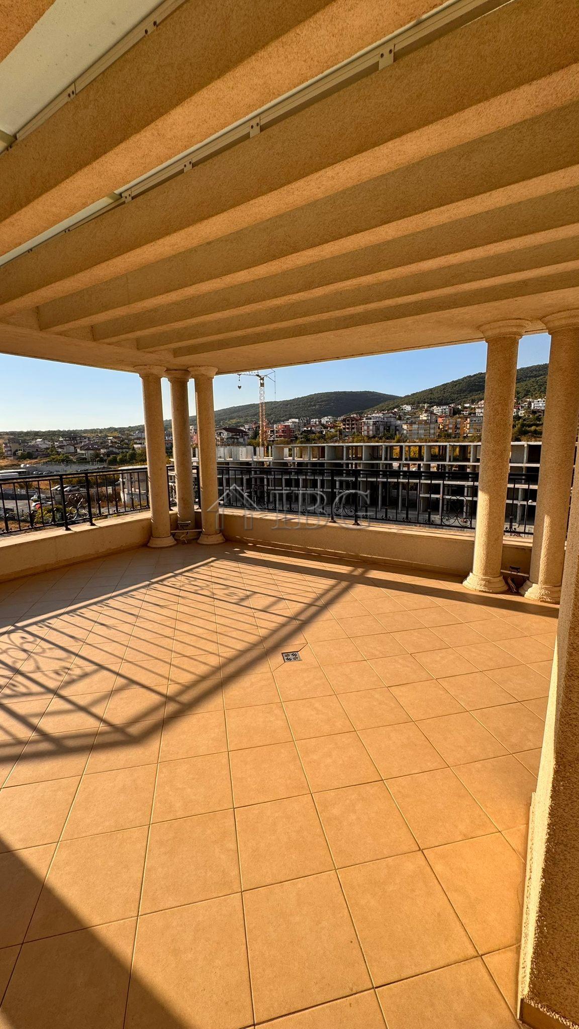 Two-Bedroom Apartment with Sea & Mountain View in Villa Florence, Sveti Vlas — photo 5