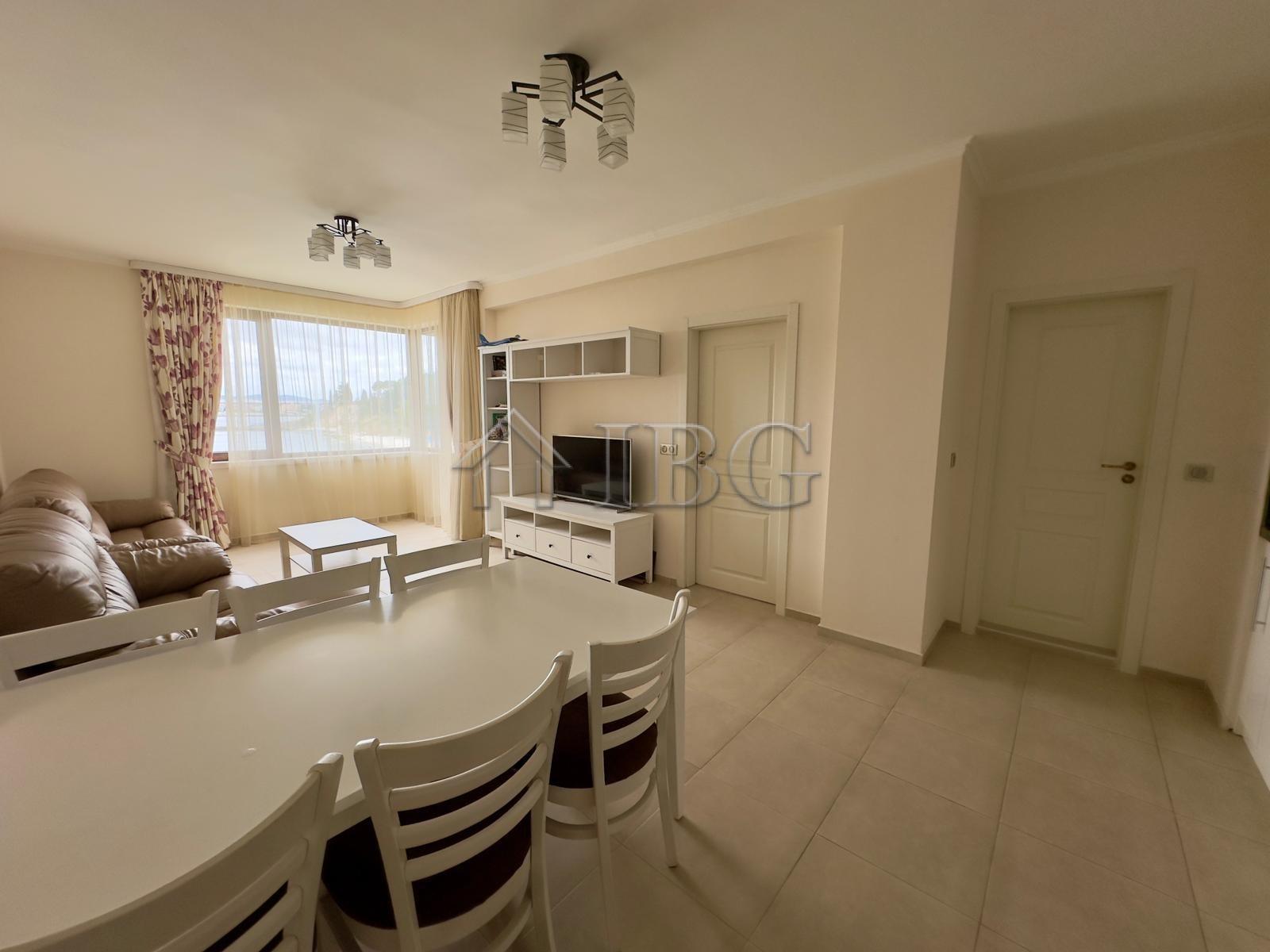 Luxury 3-Room Apartment with Front Sea View First Line Akrotiria Beach, Nessebar — photo 10 of 25