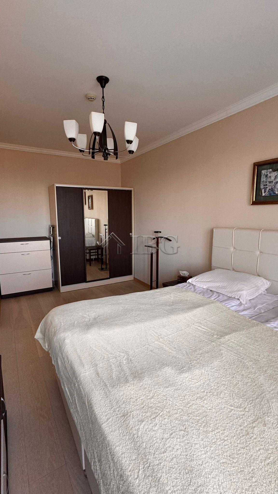 Two-Bedroom Apartment with Sea & Mountain View in Villa Florence, Sveti Vlas — photo 15 of 19