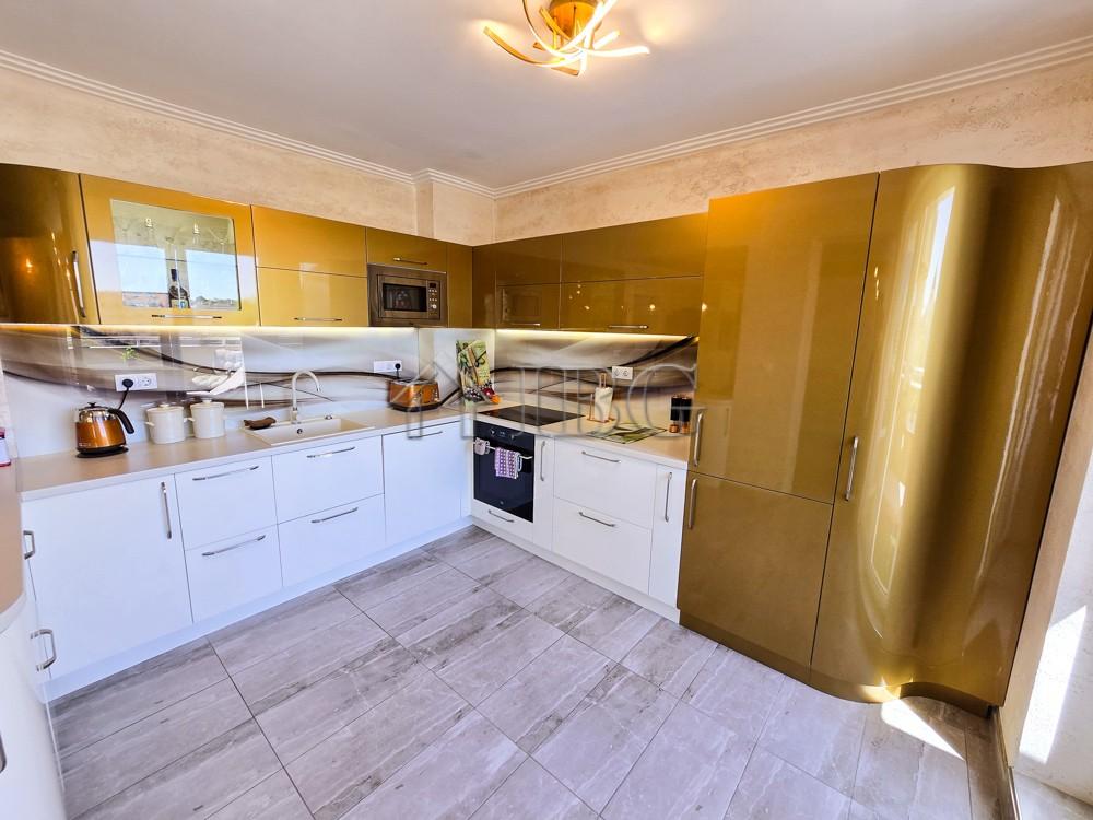 Spacious 2-Bedroom Apartment in Sea Dreams, Sunny Beach — photo 4 of 25