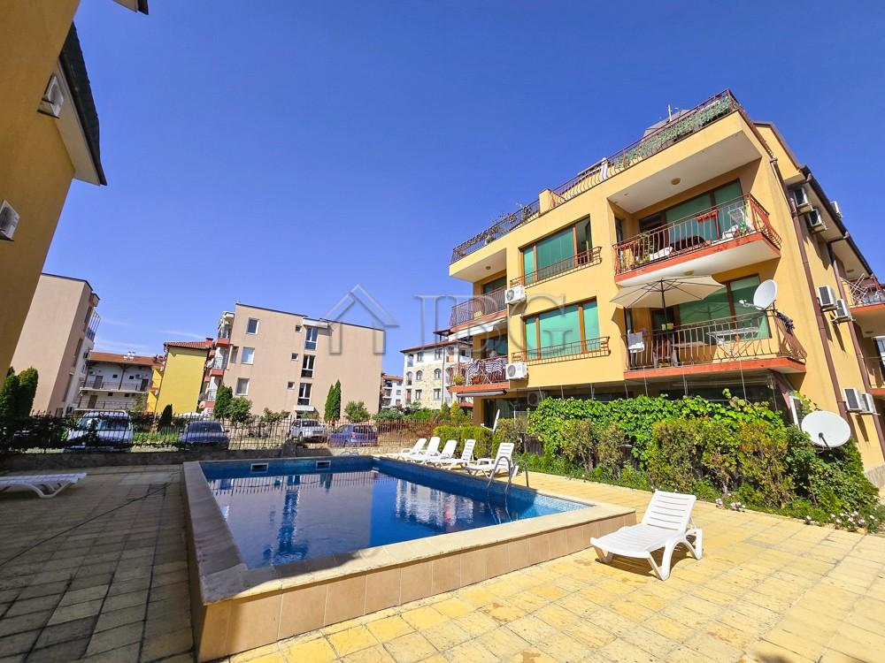 1-Bedroom Top-Floor Apartment with Large Terrace and Sea View, Amoto Complex, Nessebar — main photo