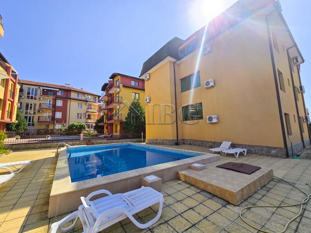 1-Bedroom Top-Floor Apartment with Large Terrace and Sea View, Amoto Complex, Nessebar — photo 6 of 19