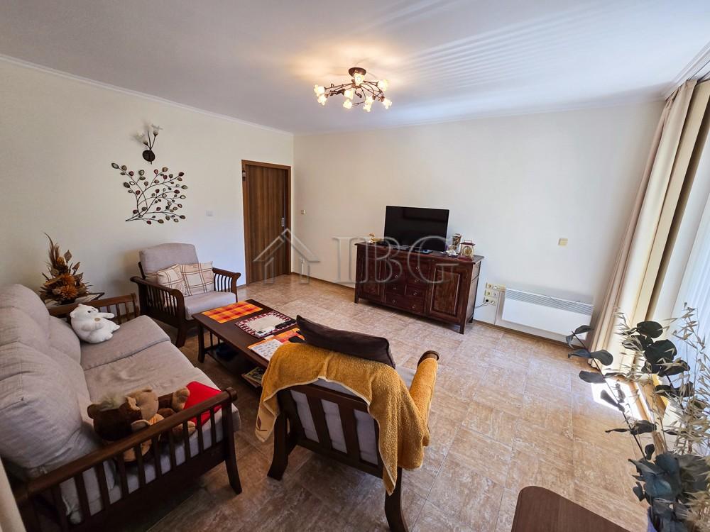 2-Bedroom Apartment with 2 Balconies in Boulevard Residence, Central Nessebar — photo 8 of 18