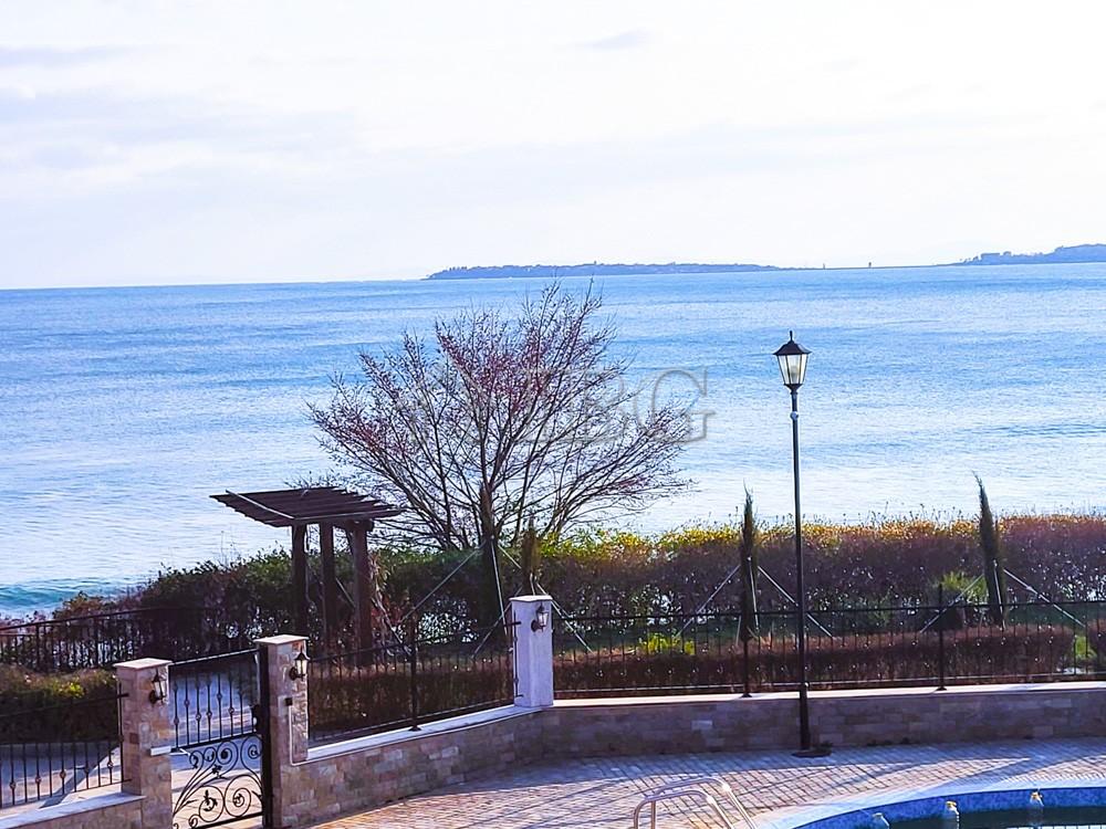 2-Bedroom Apartment with sea view - Coastal Dreams Complex, Sveti Vlas — photo 4 of 25