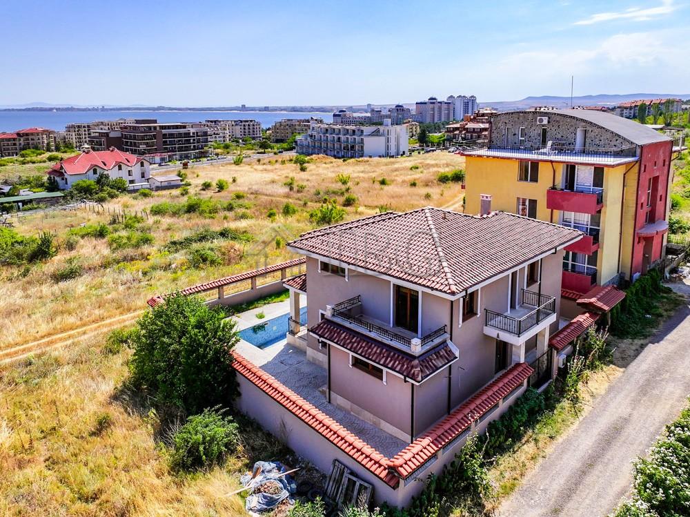 House with Pool and Sea View — Sveti Vlas — photo 5 of 23