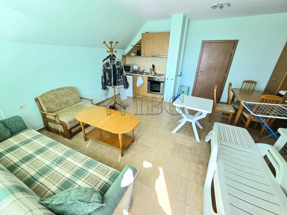 1-Bedroom Top-Floor Apartment with Large Terrace and Sea View, Amoto Complex, Nessebar — photo 11 of 19