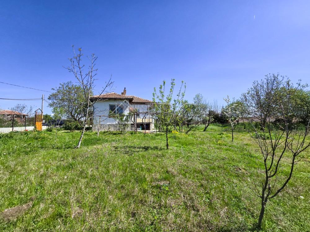 Renovated House with Large Plot — Village of Asparuhovo, 39 km from Burgas — Burgas