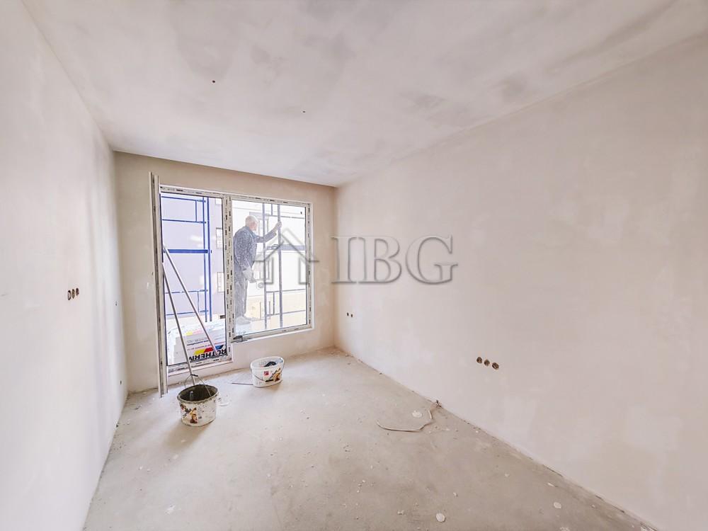 One-Bedroom Apartment in Emilia Romana Este, Sunny Beach — photo 4