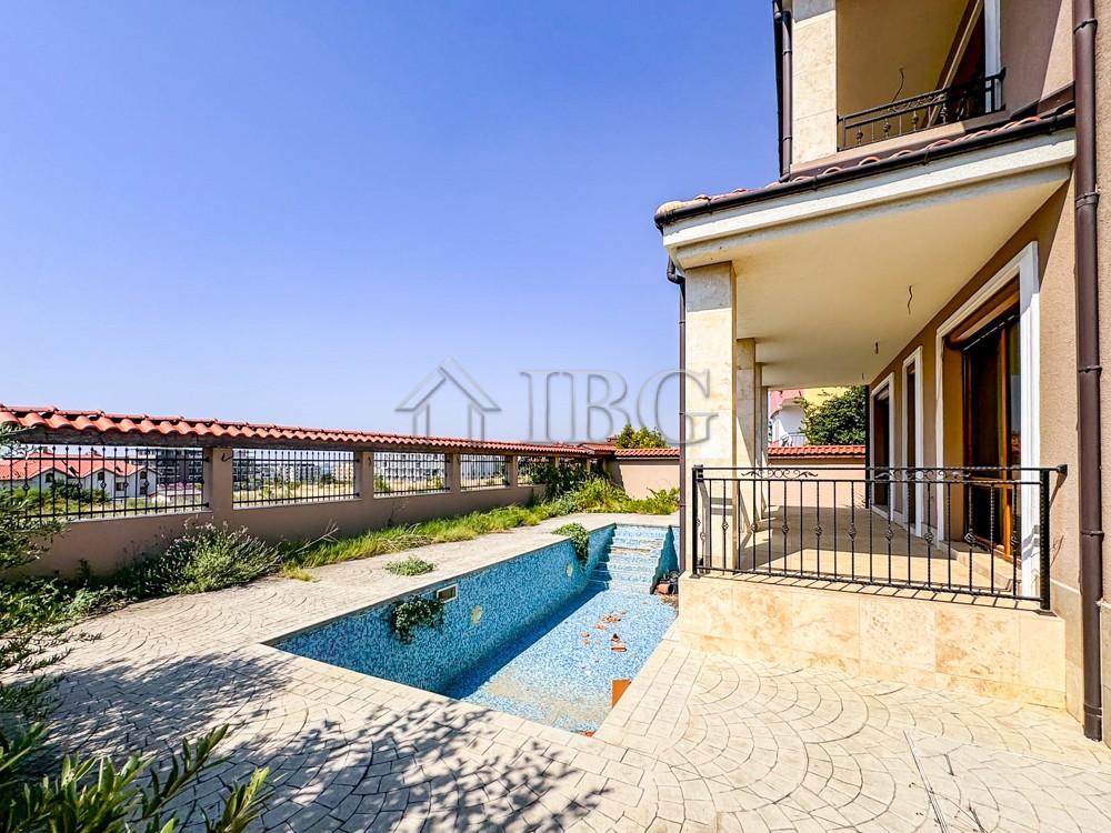 House with Pool and Sea View — Sveti Vlas — photo 8 of 23