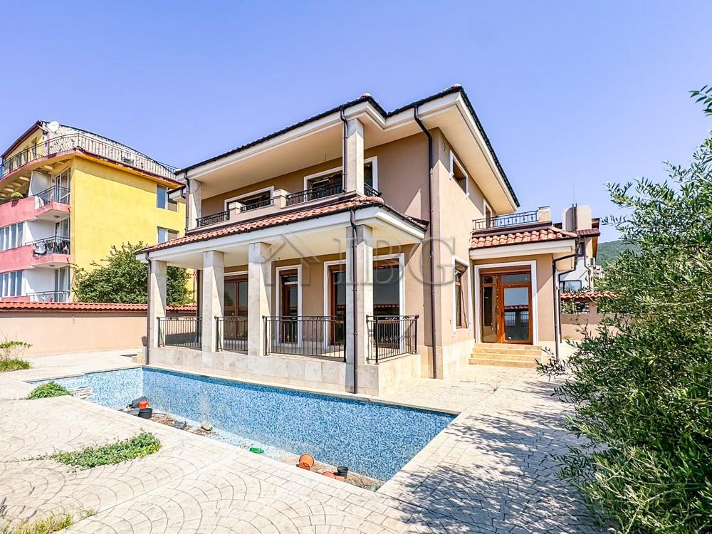 House with Pool and Sea View — Sveti Vlas — photo 3