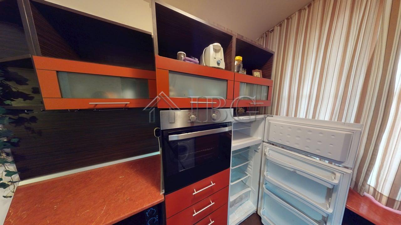 Two-Story Maisonette in Imperial Heights Complex, Kosharitsa — photo 15 of 25