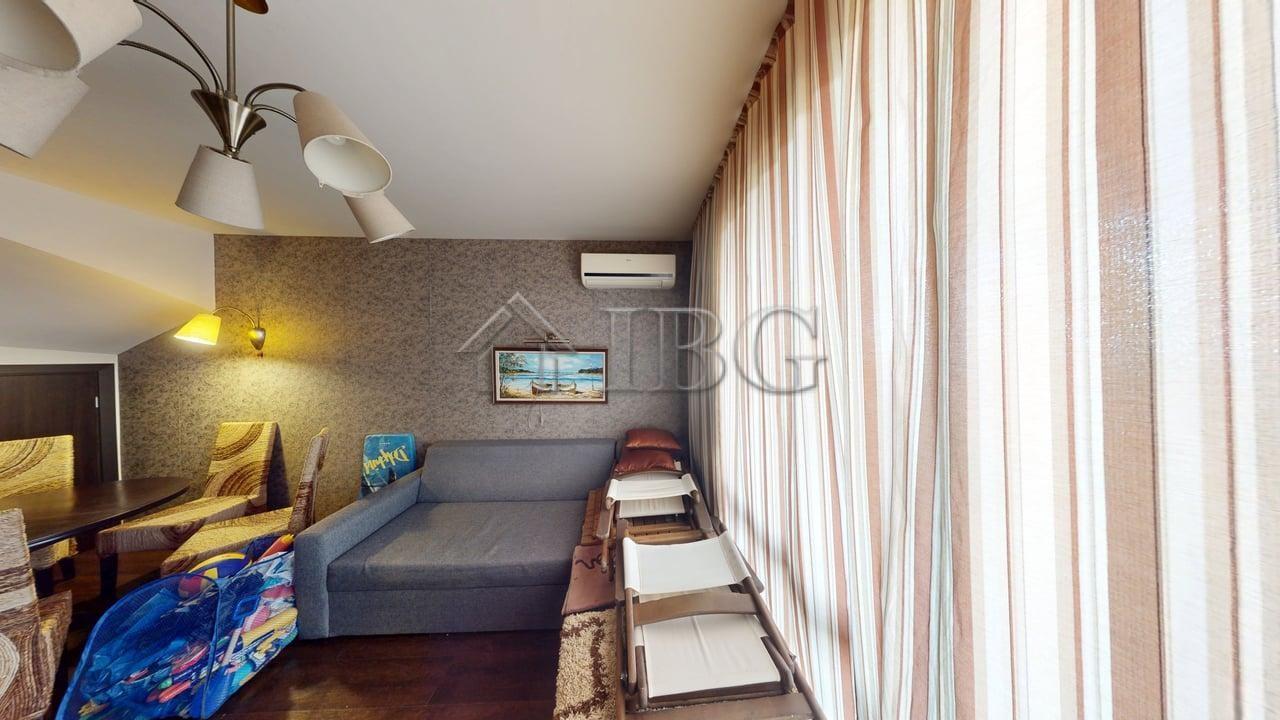 Two-Story Maisonette in Imperial Heights Complex, Kosharitsa — photo 11 of 25